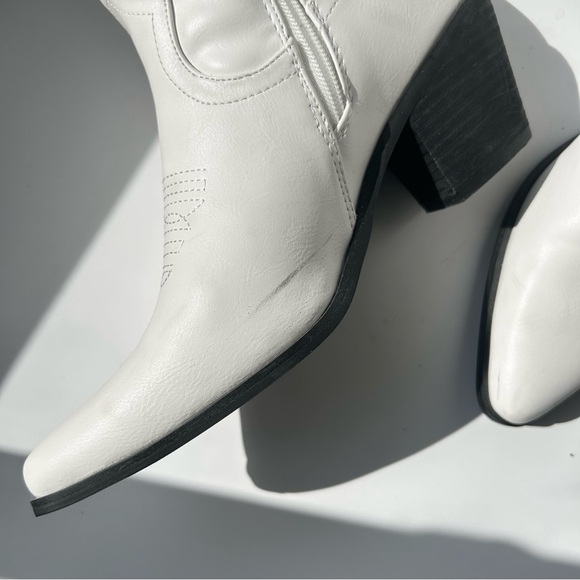 THERAPY Clayton Boots White (Women Size 7 M) by PRINCESS POLLY - Picture 10 of 11